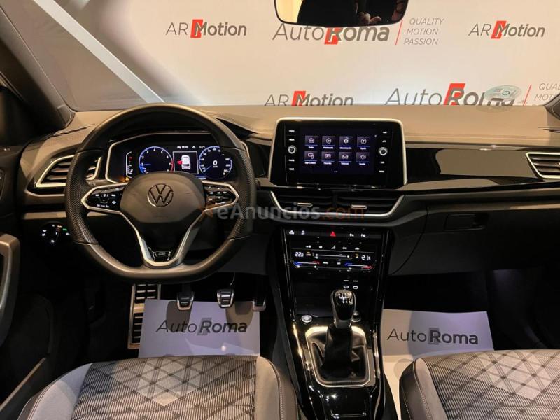 Volkswagen T-Roc R-LINE TSI 150cv + PACK HOLA VISION, 2023