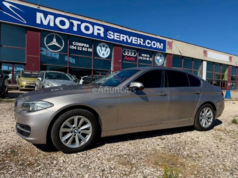 BMW Serie 5 530d xDrive Berlina