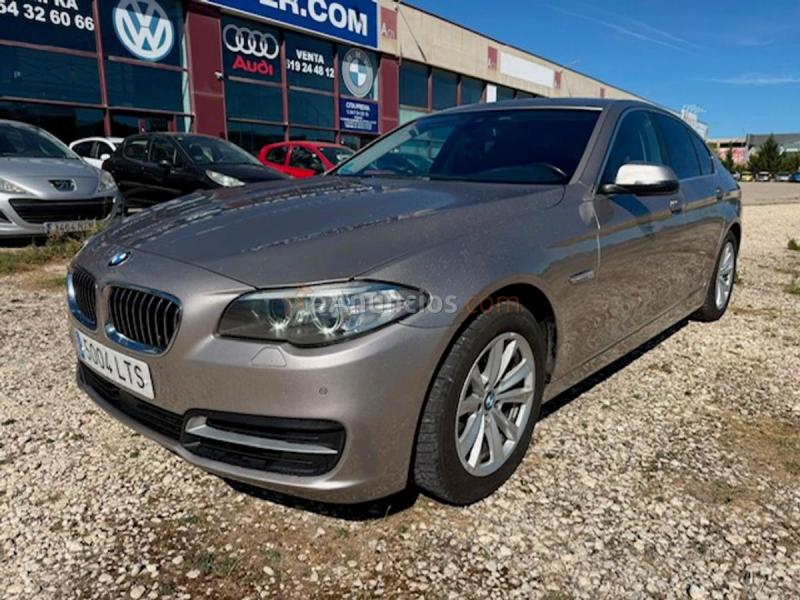 BMW Serie 5 530d xDrive Berlina
