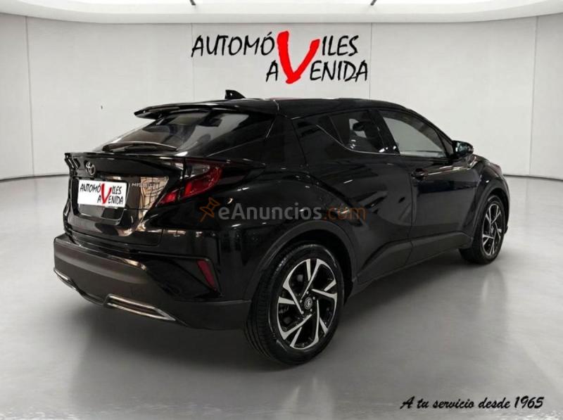 Toyota C-HR Hybrid Advance