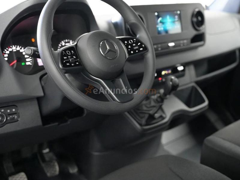 Mercedes Sprinter 2.0 CDI 150CV Furgon Largo