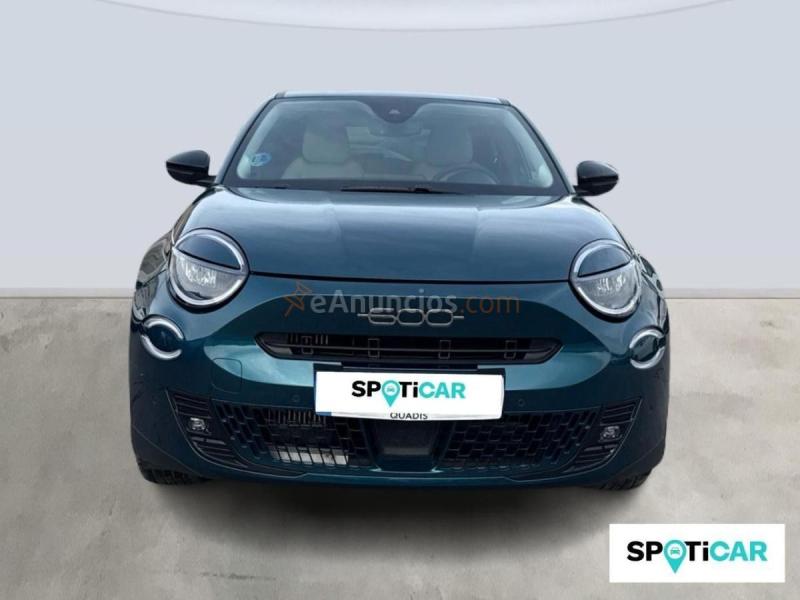 Fiat 600 1.2 MHEV La prima DDCT 74 kW (100 CV)