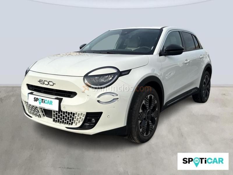 Fiat 600 1.2 MHEV La prima DDCT 81 kW (110 CV)