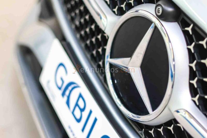 Mercedes Clase C C 200 AMG Line Techo panorámico
