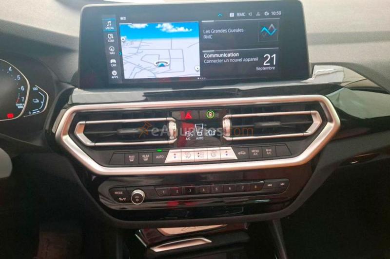 BMW X3 xDrive30e xLine Techo panorámico