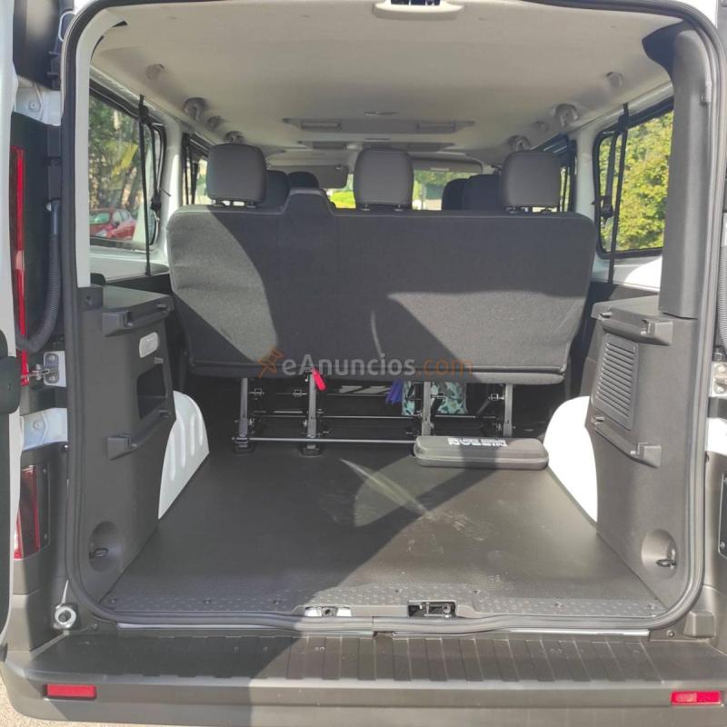 Nissan NV300 9 plazas 150cv