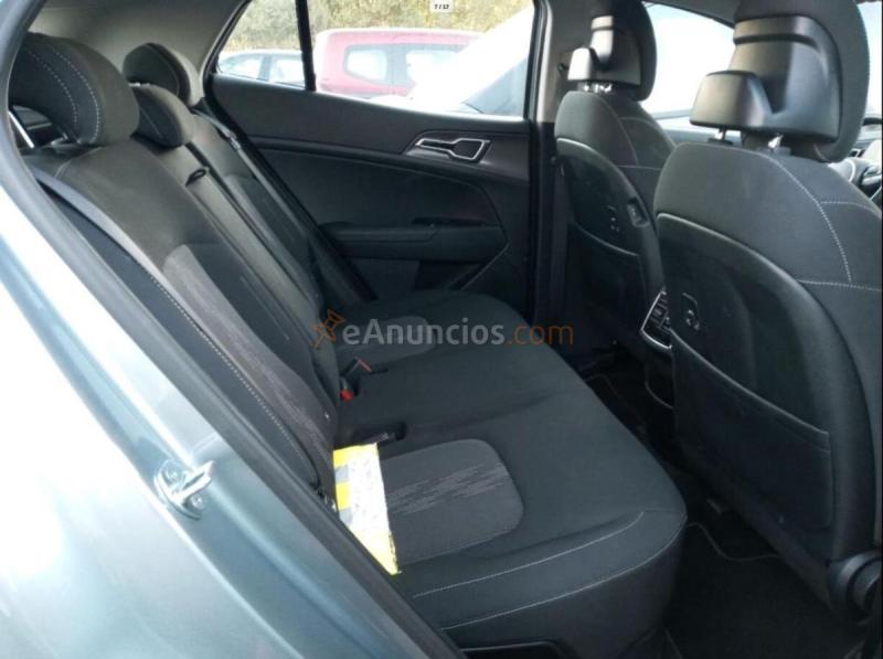 Kia Sportage 1.6 T-GDI HEV DRIVE AUTO 230 5P