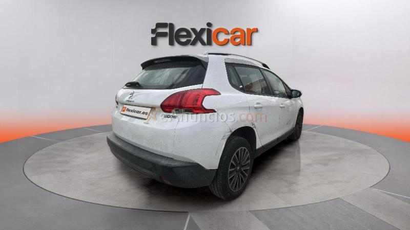 Peugeot 2008 Active 1.6 BlueHDi 100 S&S 