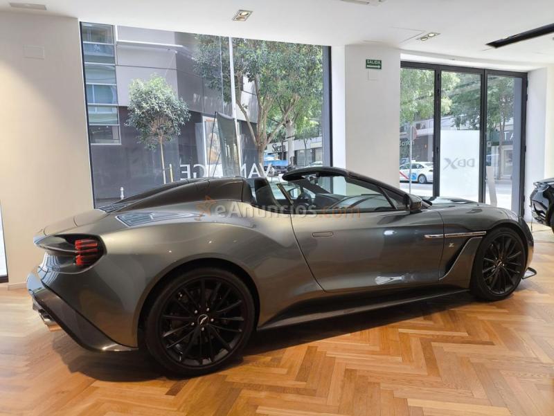 Aston martin Vanquish Zagato Speedster 