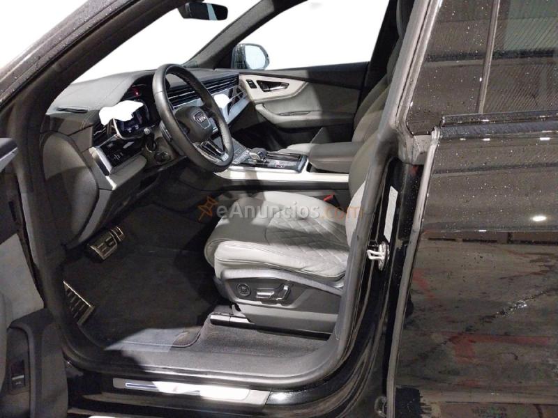 Audi Q8 50 TDI 210kW Black Line Plus quattro tip 