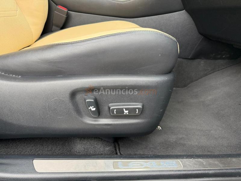 Lexus NX 2.5 300h Executive Navigation 4WD