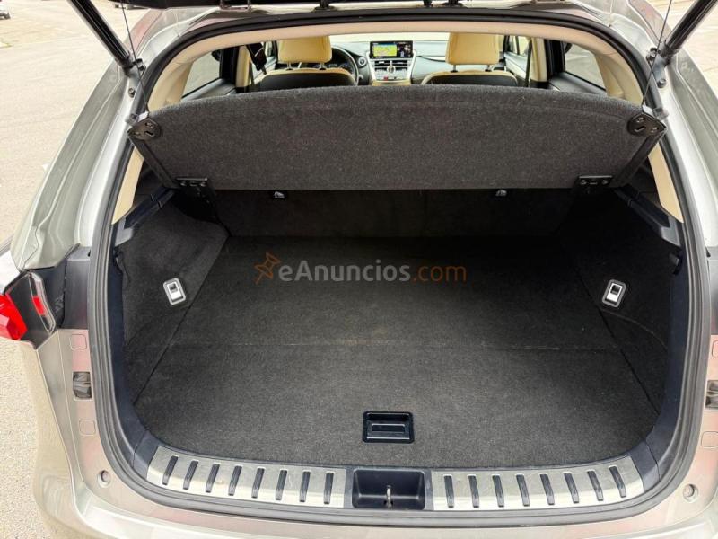 Lexus NX 2.5 300h Executive Navigation 4WD