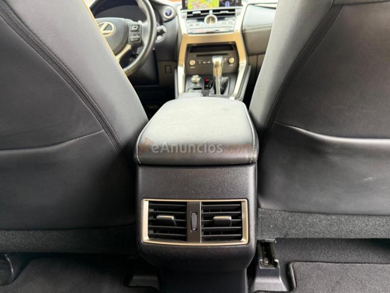 Lexus NX 2.5 300h Executive Navigation 4WD
