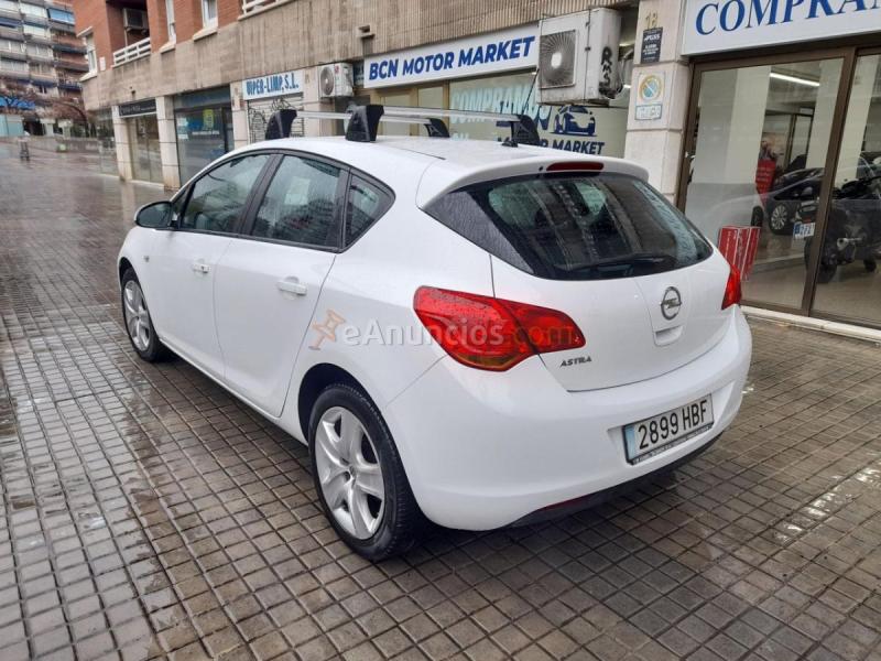 Opel Astra 1.4 Essentia