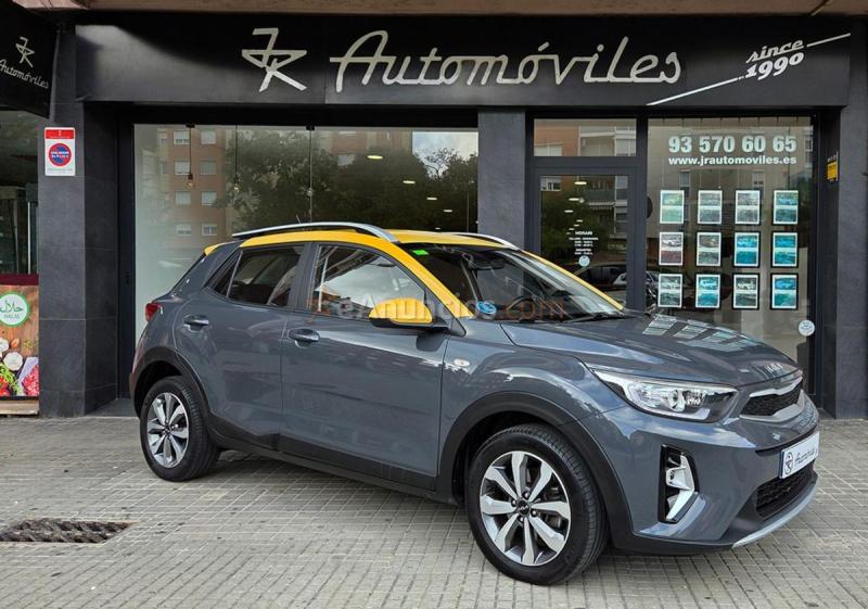 Kia Stonic 1.2 DPI 84CV. CONCEPT 1.2 DPI 84cv. CONCEPT, MUY BUEN ESTADO