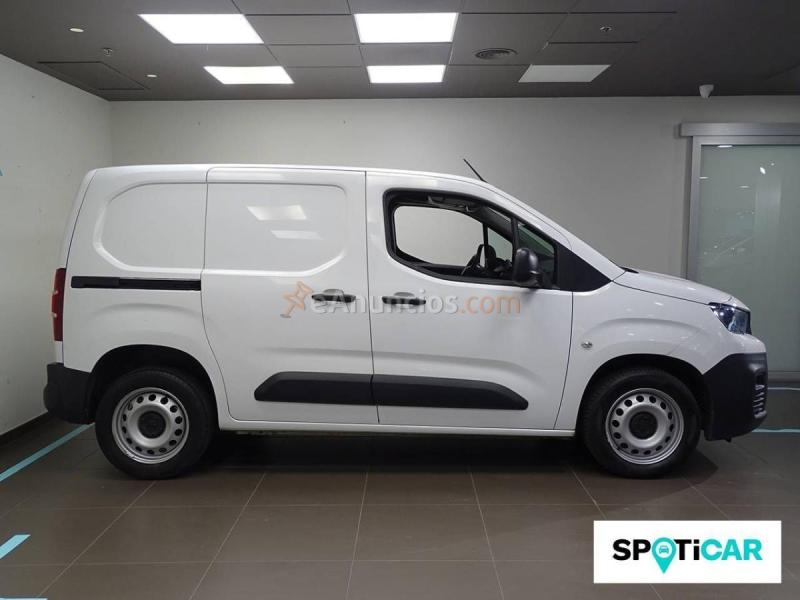 Peugeot Partner   Standard 600kg BlueHDi 73kW Pro