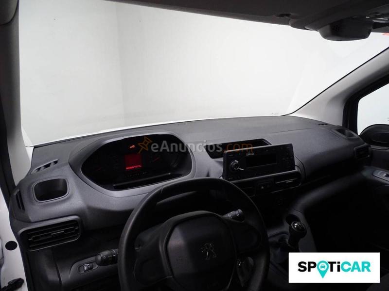 Peugeot Partner   Standard 600kg BlueHDi 73kW Pro