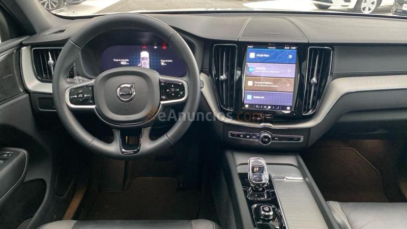 Volvo XC60 2.0 T6 RECHARGE ULTIMATE DARK AUTO 4WD 5P