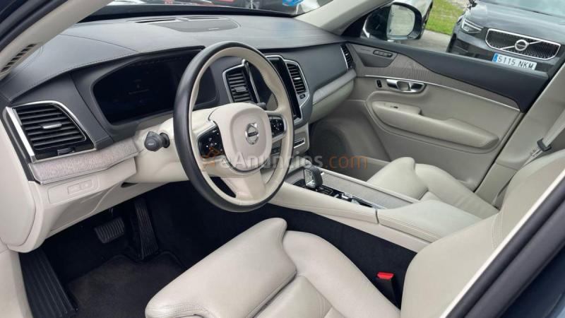 Volvo XC90 PLUS T8 HIBRIDO ENCHUFABLE DARK 7 PLAZAS