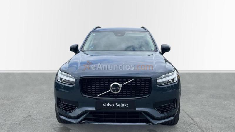 Volvo XC90 PLUS T8 HIBRIDO ENCHUFABLE DARK 7 PLAZAS