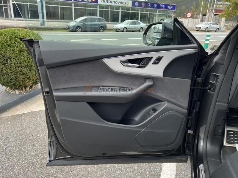 Audi Q8 Black Line 60 TFSIe quattro 