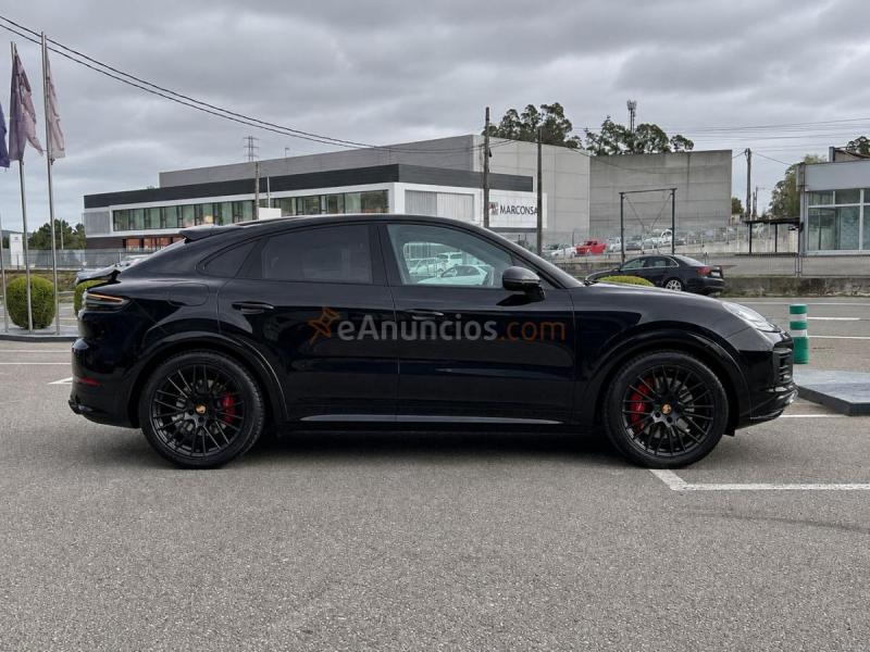 Porsche Cayenne GTS Coupé 