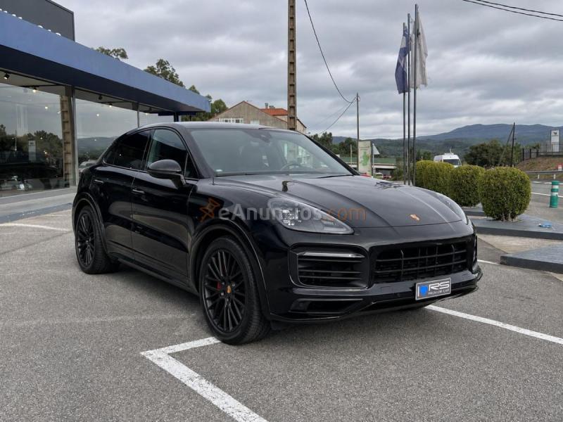 Porsche Cayenne GTS Coupé 