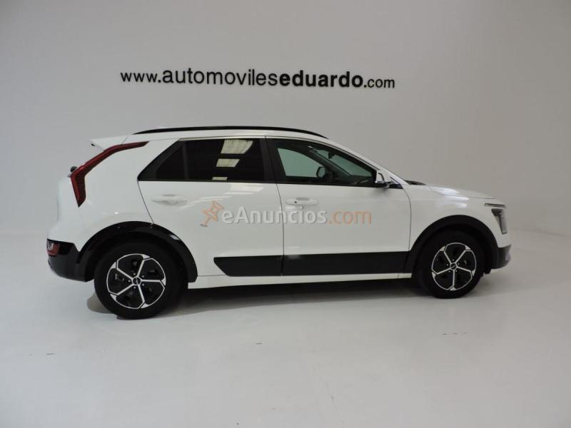 Kia Niro 1.6 HEV Drive 105cv