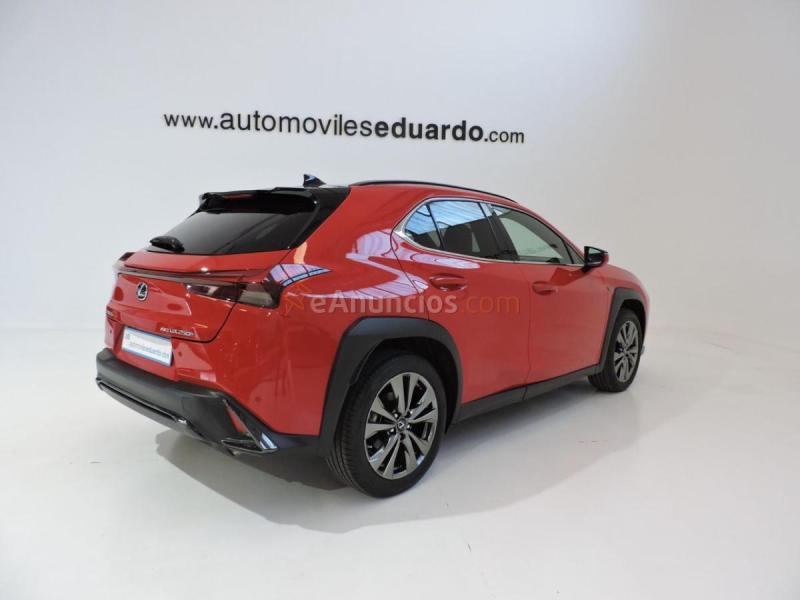 Lexus UX 250h 4x4 F Sport DESIGN