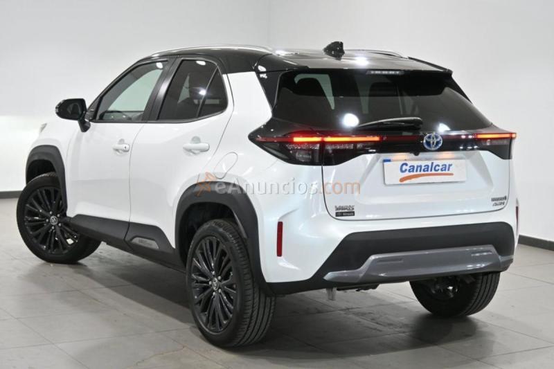 Toyota Yaris Cross Hybrid 120H Business Plus 