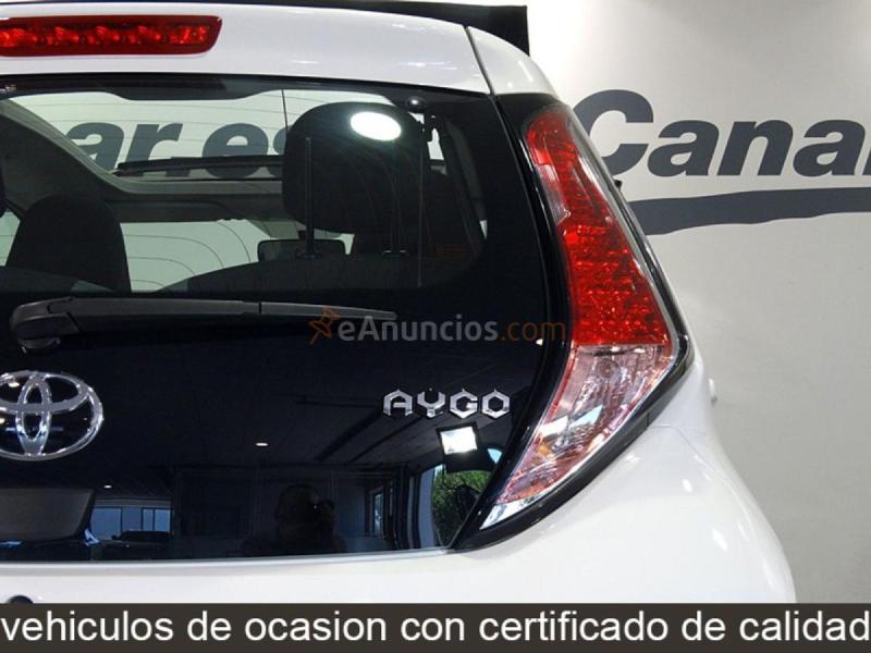 Toyota Aygo 5p 70 x-sky 