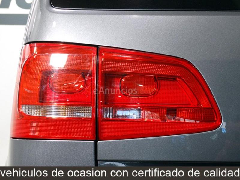 Volkswagen Touran Advance 2.0 TDI 140 CV 