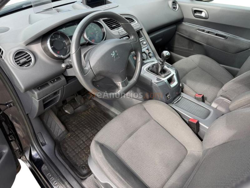 Peugeot 5008 Allure 2.0 HDI 150 5 plazas