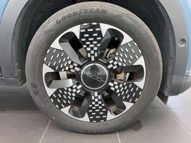 Fiat 600 MHEV La prima 1.2 74kW (100CV) DDCT 