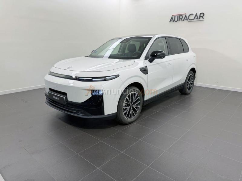 Leapmotor B10 REEV 18.8 kWh Design Auto 