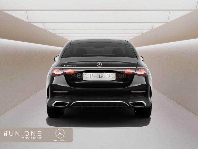 Mercedes Clase E E 300 de berlina con tecnología híbrida 