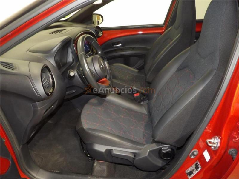 Toyota Aygo X Cross 1.0 VVT-I 72CV Trendy Edition Automático s-CVT