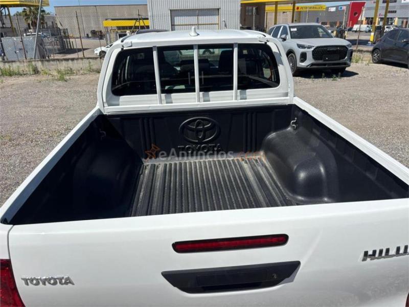 Toyota Hilux 2.4 D-4D 150CV Cab Doble GX AT HVO100