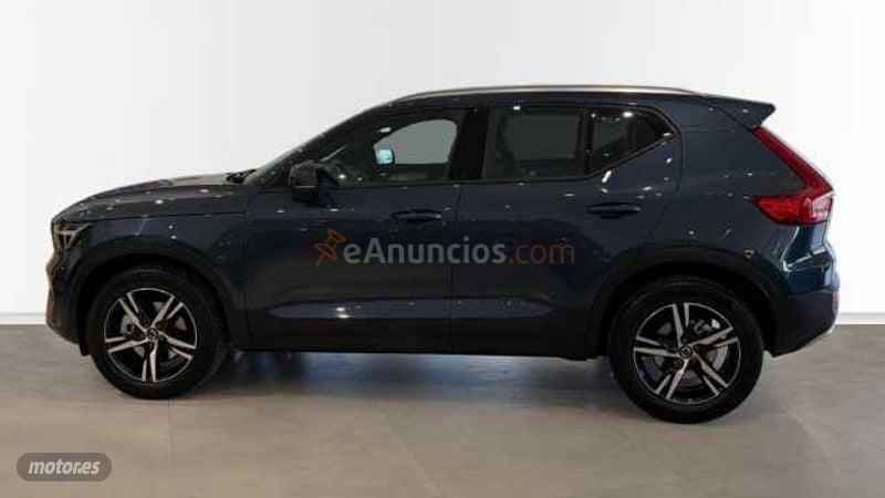 Volvo XC40 2.0 B3 MHEV CORE DCT 163 5P de 2026 con 30.487 Km por 34.500 EUR. en Ciudad Real