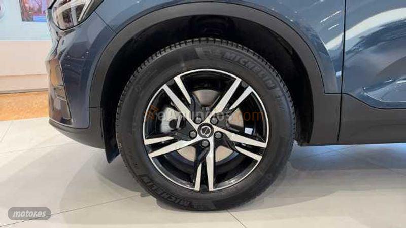Volvo XC40 2.0 B3 MHEV CORE DCT 163 5P de 2026 con 30.487 Km por 34.500 EUR. en Ciudad Real