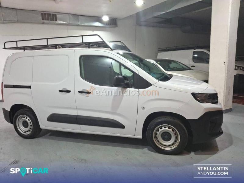 Peugeot Partner  Standard 600kg BlueHDi 73kW -