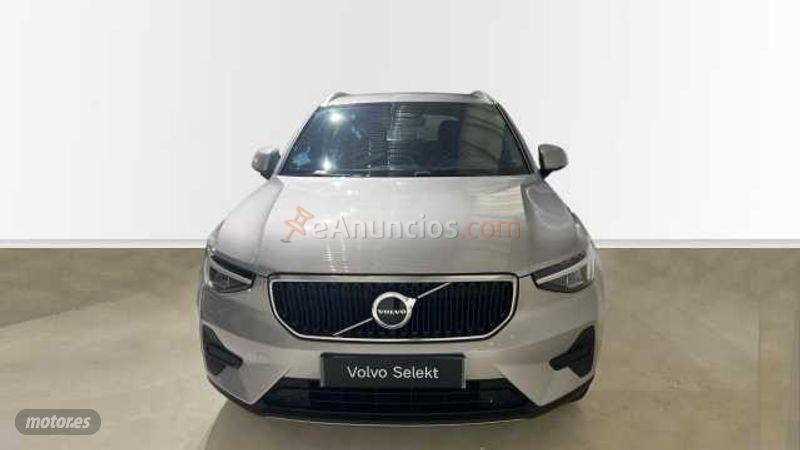 Volvo XC40 XC40 Core, B3 (gasolina), Gasolina de 2023 con 42.000 Km por 29.900 EUR. en Asturias