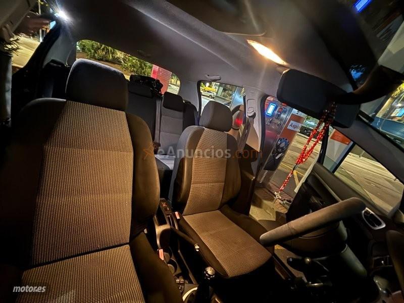 Peugeot 307 1.6 XR Clim Plus de 2005 con 218.000 Km por 2.000 EUR. en Barcelona