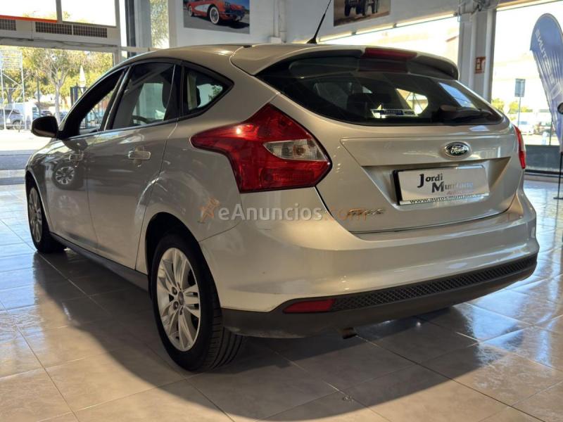 Ford Focus Berlina Trend 1.6 TDCi 115 CV .- BAJO CONSUMO .- REVISADO Y GARANTIZADO .-