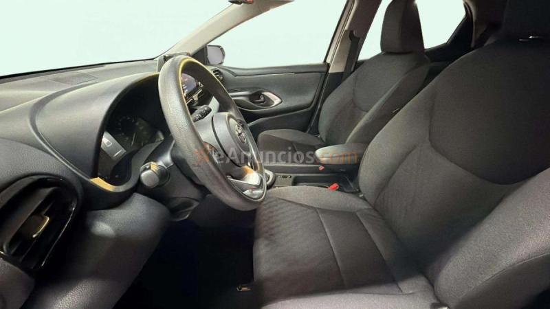 Toyota Yaris 5 AÑOS GARANTÍA