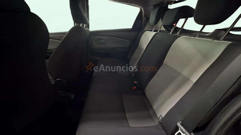 Toyota Yaris 5 AÑOS GARANTÍA