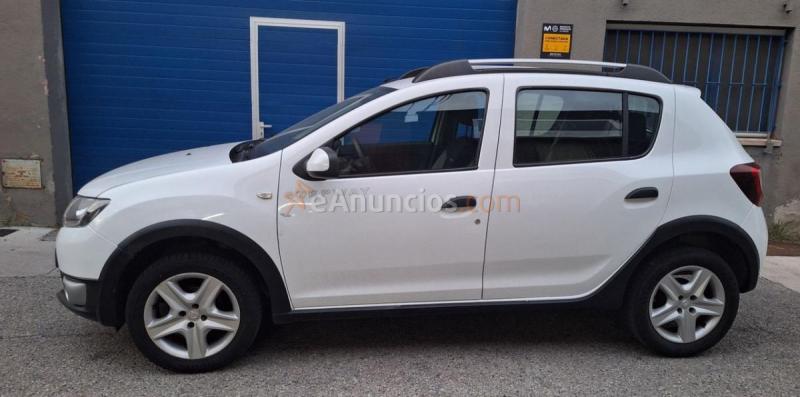 Dacia Sandero Stepway TCE 90 navegacion