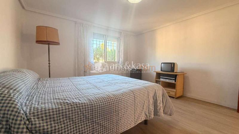 Chalet Pareado Alquiler CM En L'Eliana