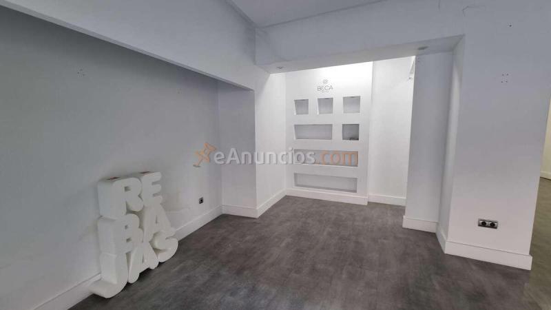 Venta de local comercial, centro histórico, Salamanca.