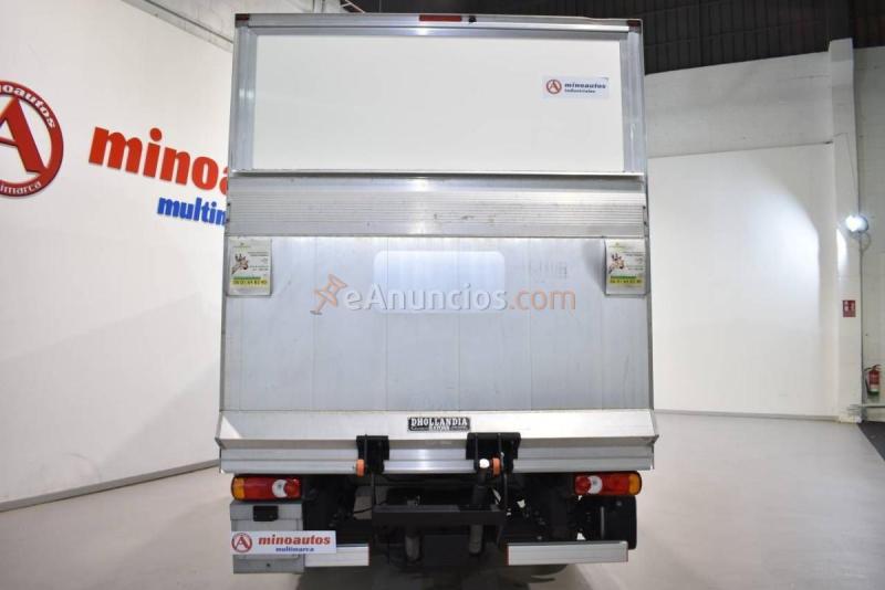Fiat Ducato CHASIS CABINA CARROZADO PAQUETERA CAMIÓN 3500 2.3 MULTIJET 130 CV CON PLATAFORMA ELEVADORA TRAMPILLA 